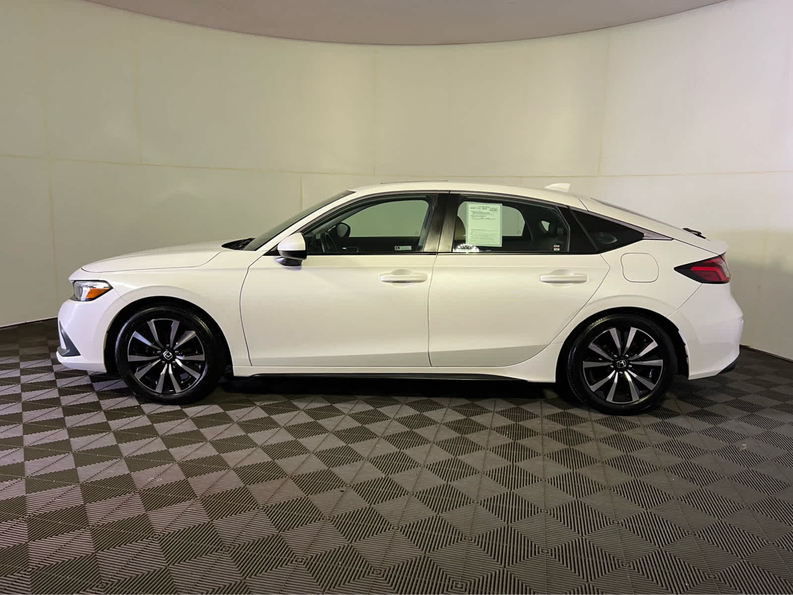 2023 Honda Civic EX-L