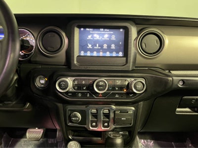 2022 Jeep Wrangler Willys