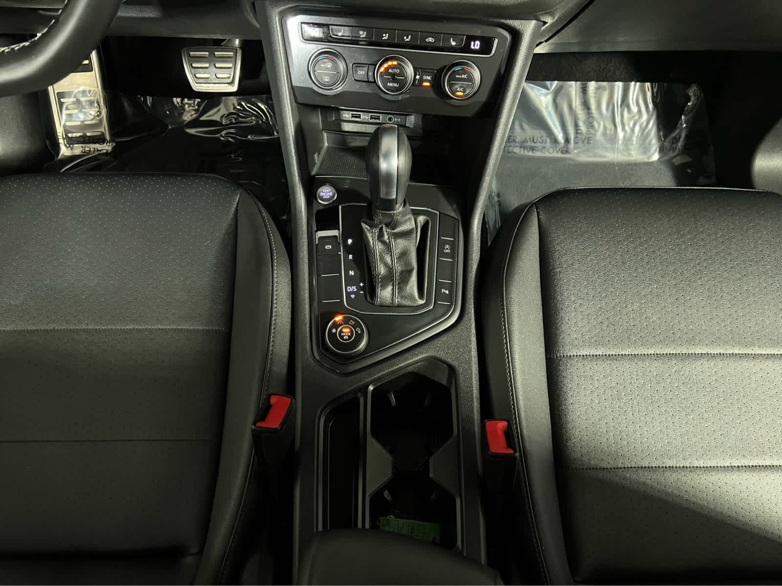 2020 Volkswagen Tiguan SE R-Line Black