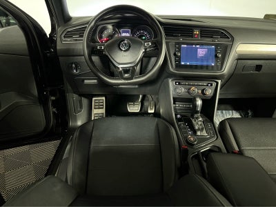 2020 Volkswagen Tiguan SE R-Line Black