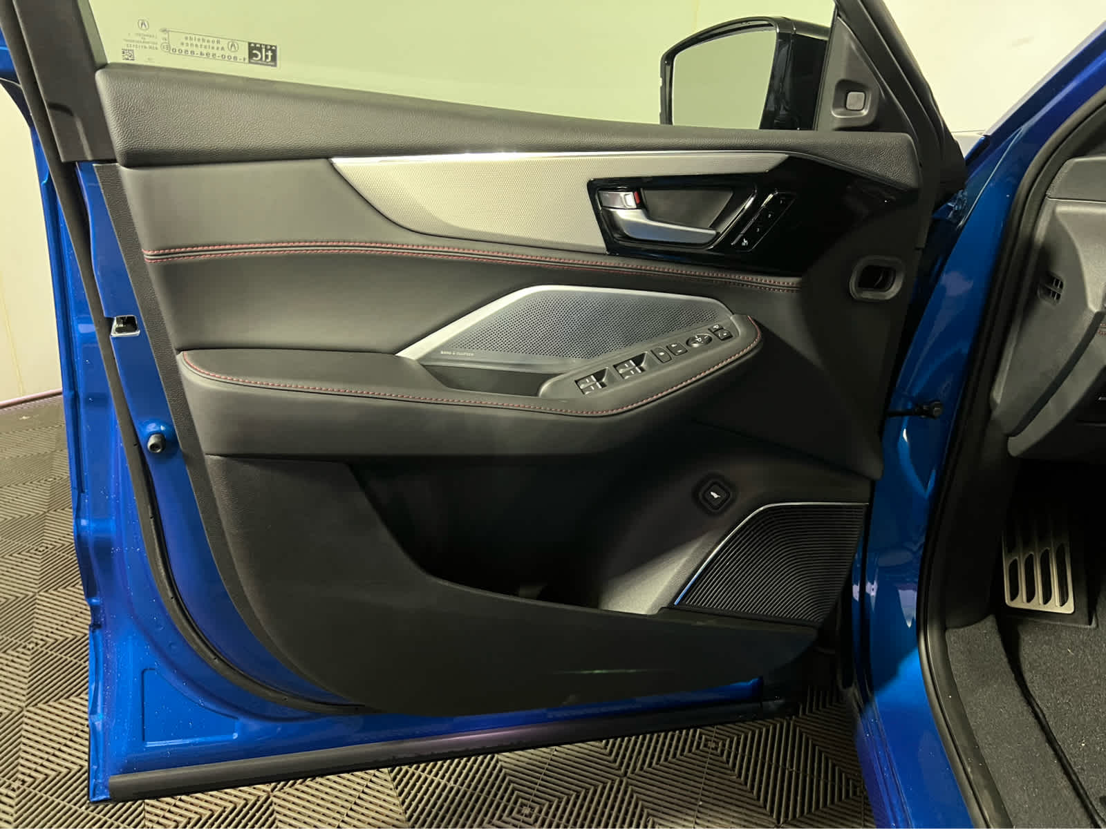 2026 Acura MDX w/A-Spec Package