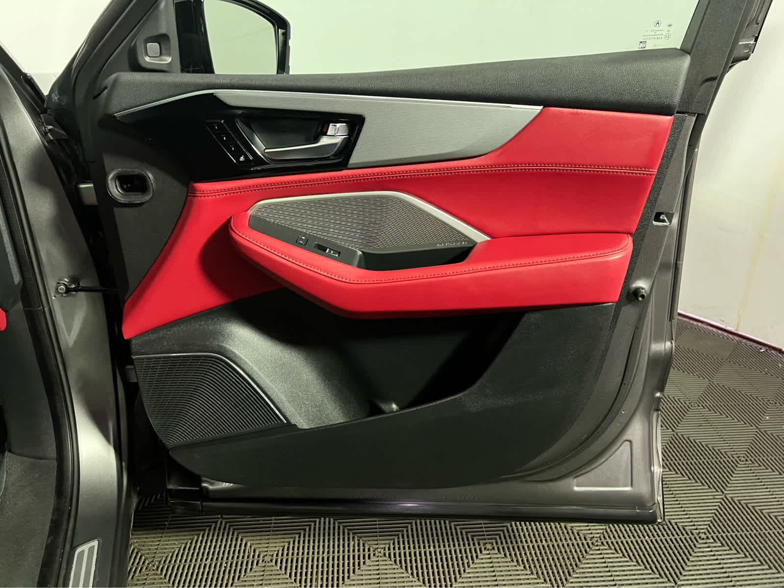 2023 Acura MDX SH-AWD with A-Spec Package