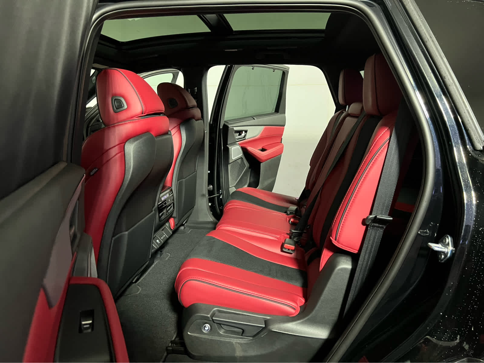 2026 Acura MDX w/A-Spec Package
