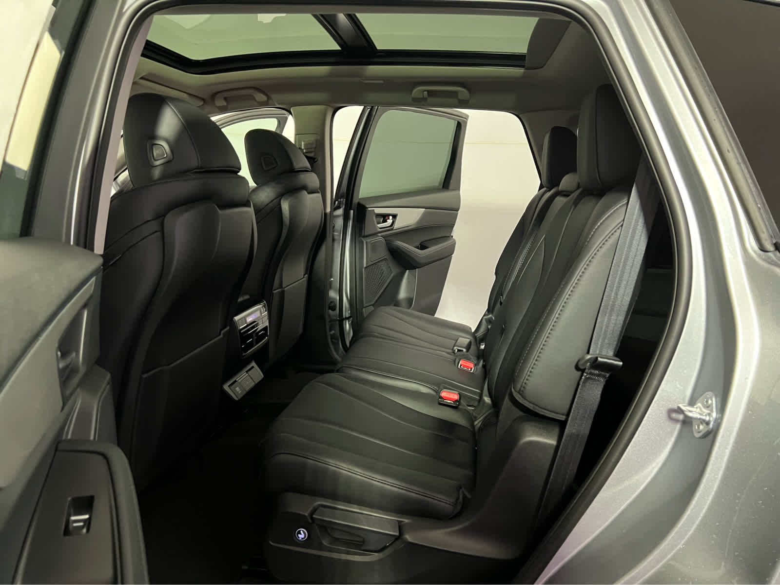 2026 Acura MDX SH-AWD
