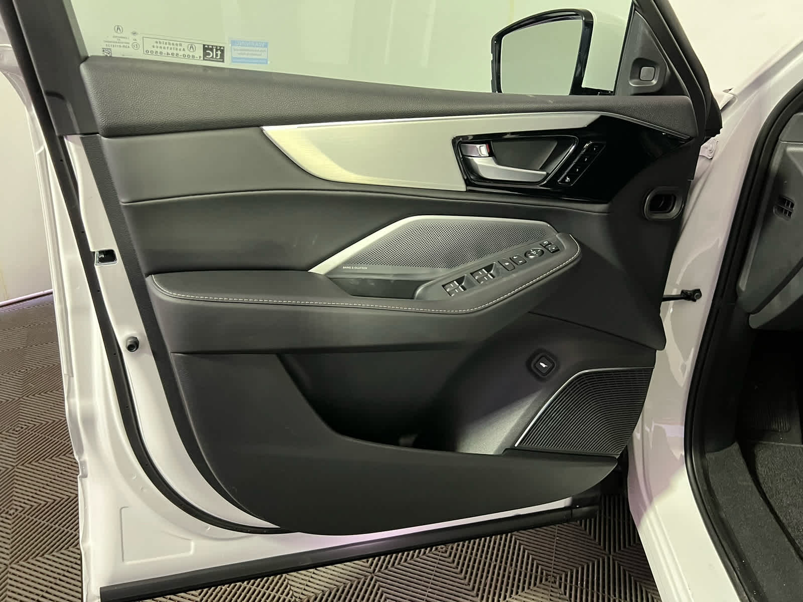 2026 Acura MDX SH-AWD with Technology Package