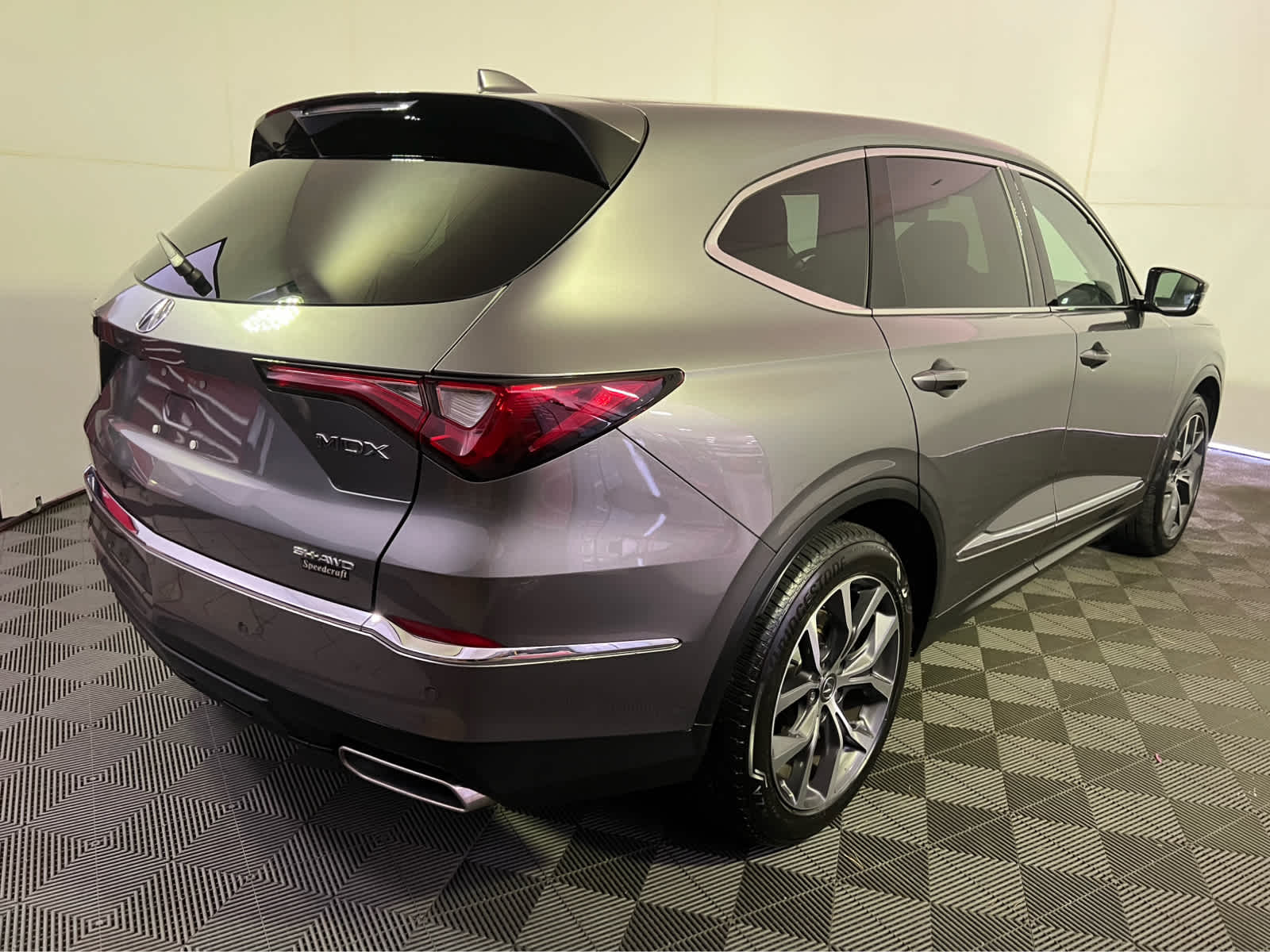 2024 Acura MDX SH-AWD TECH