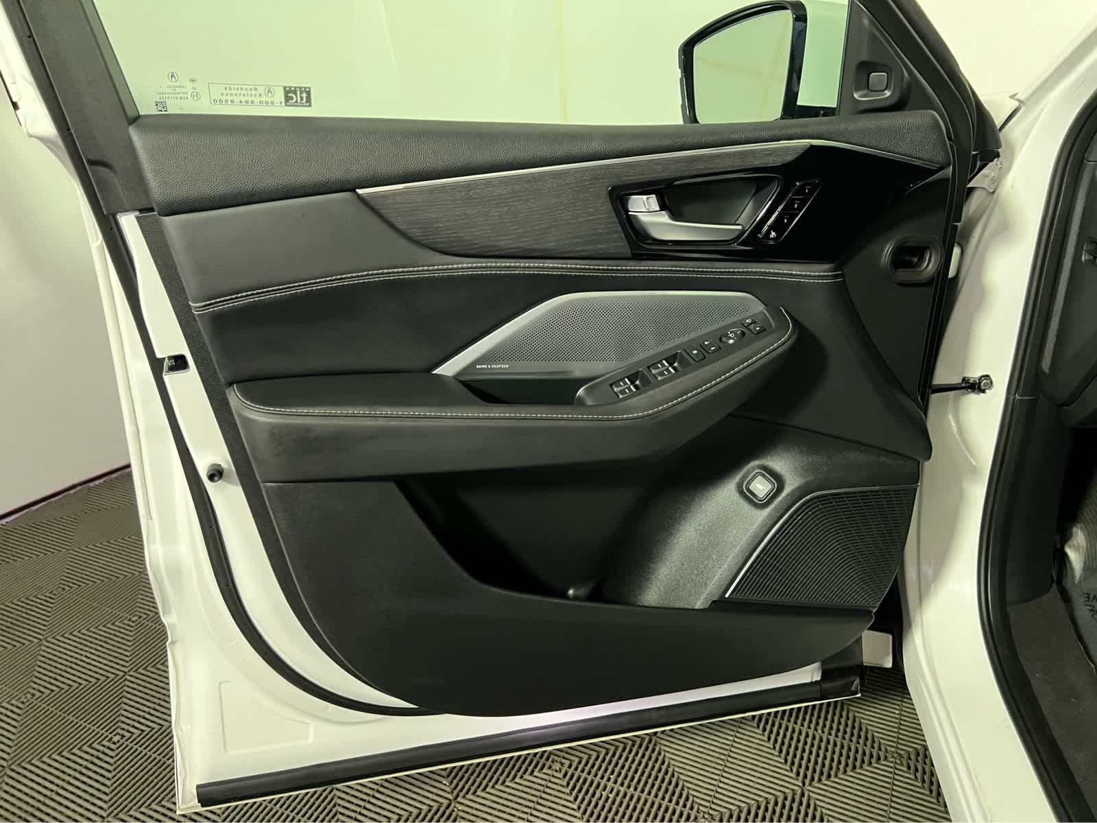 2026 Acura MDX w/Advance Package