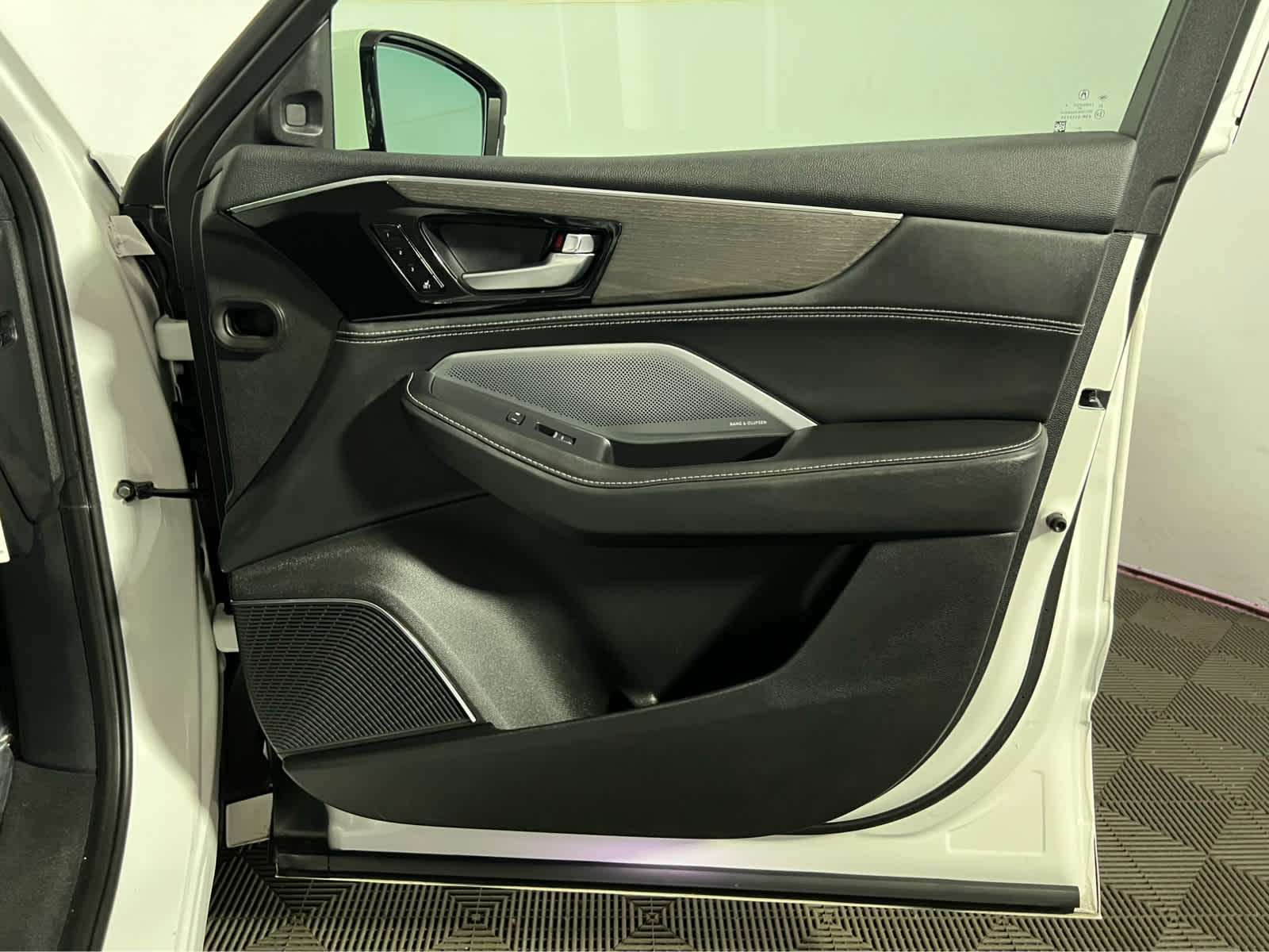 2026 Acura MDX w/Advance Package