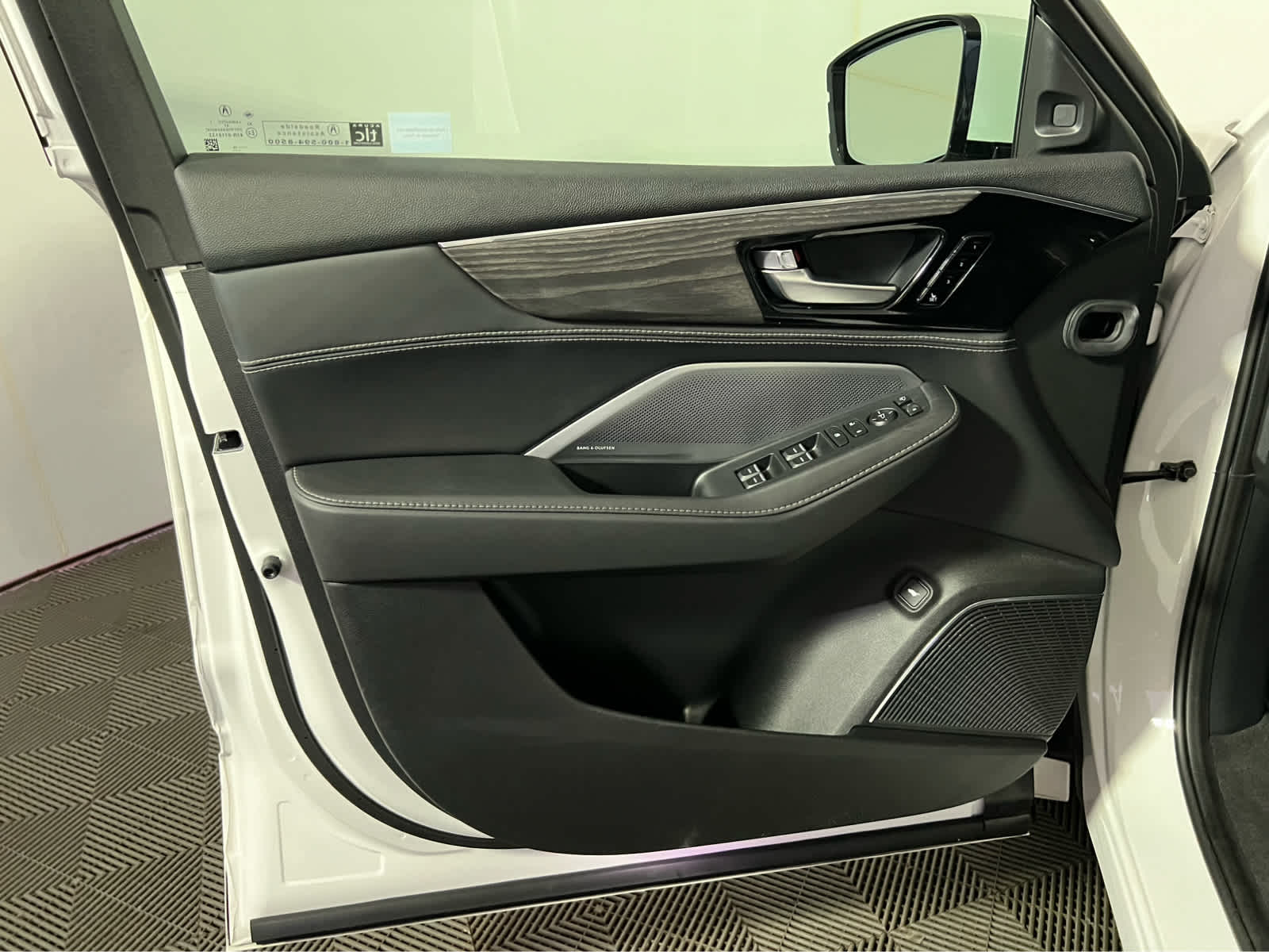 2026 Acura MDX w/Advance Package