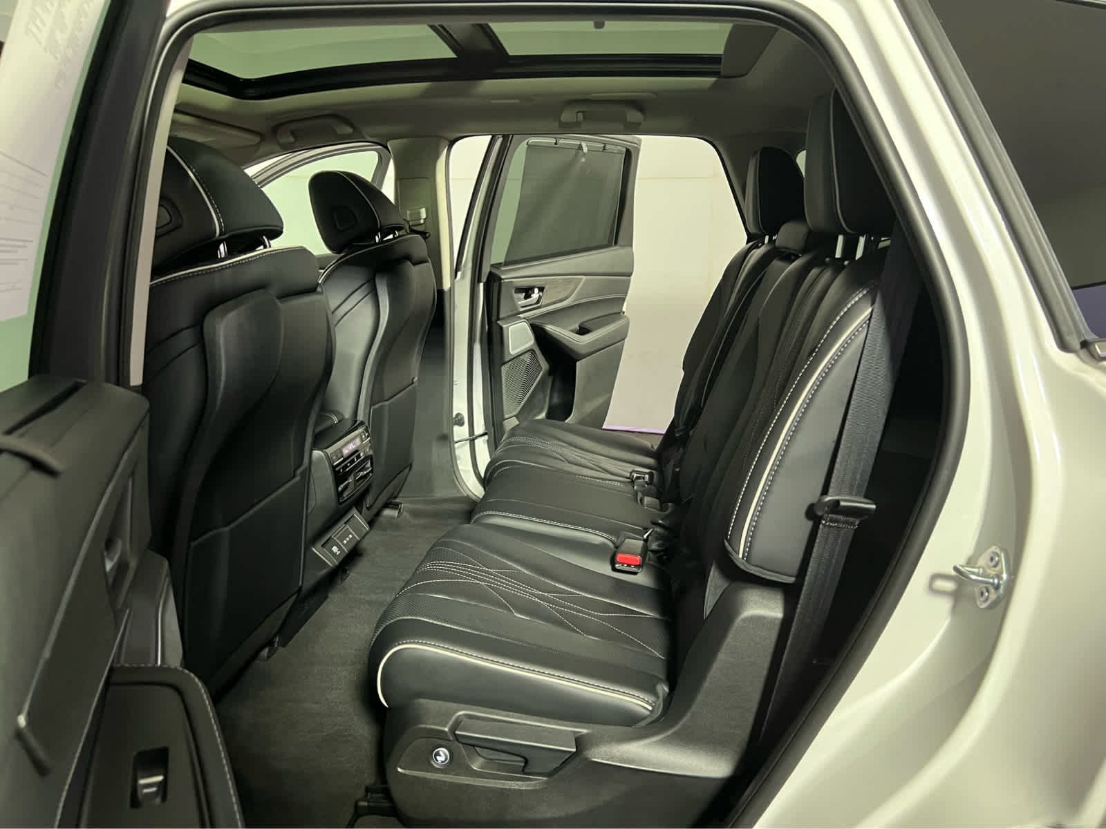 2026 Acura MDX w/Advance Package