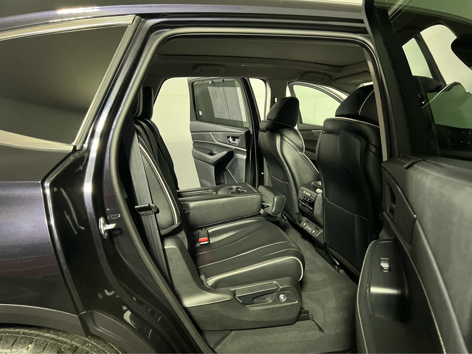 2023 Acura MDX SH-AWD ADVANCE