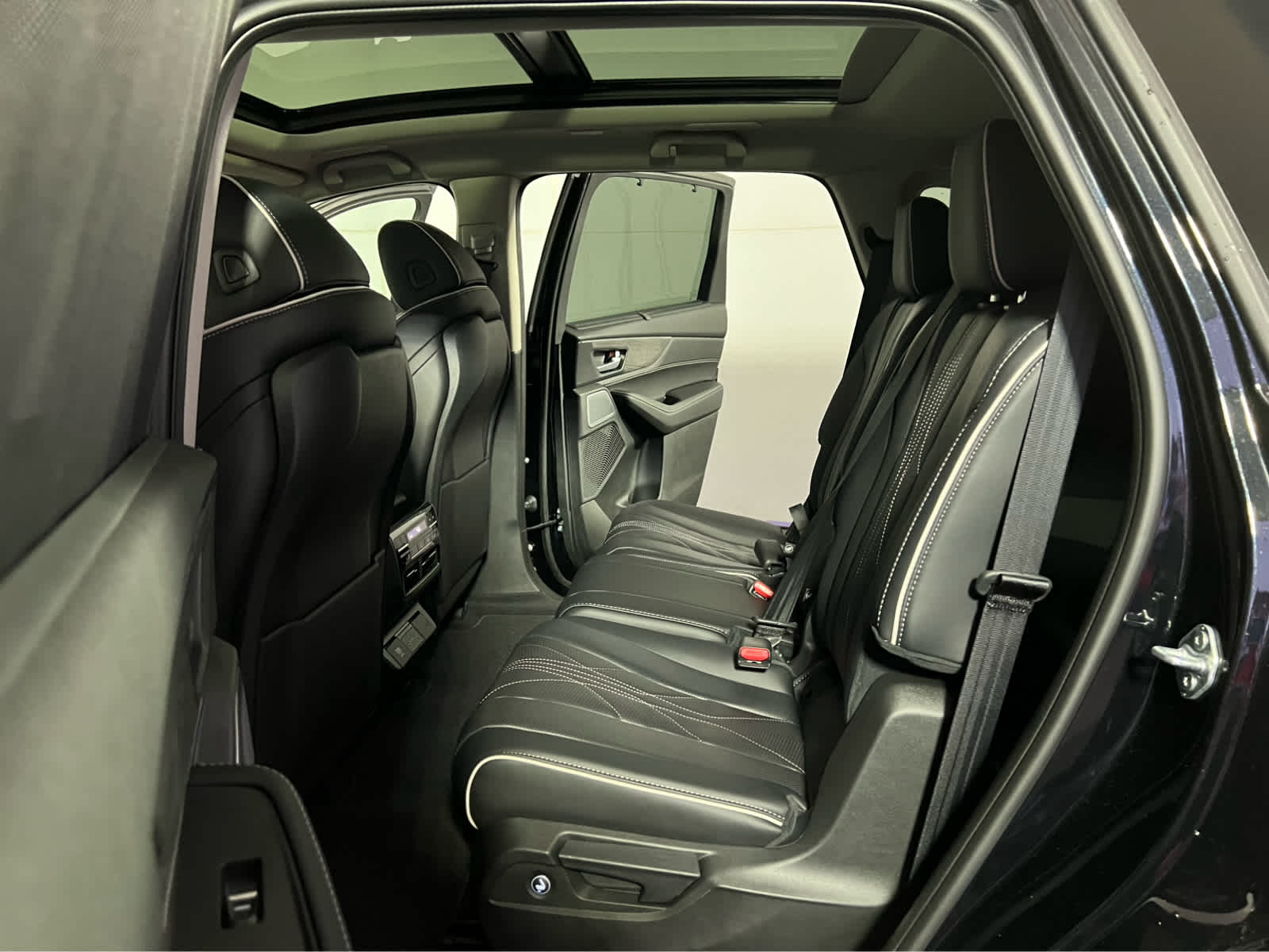 2026 Acura MDX w/Advance Package