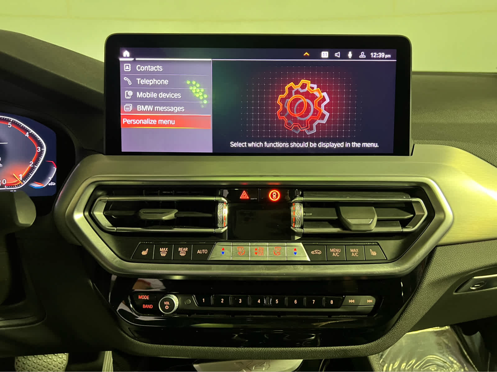 2025 BMW X4 xDrive30i