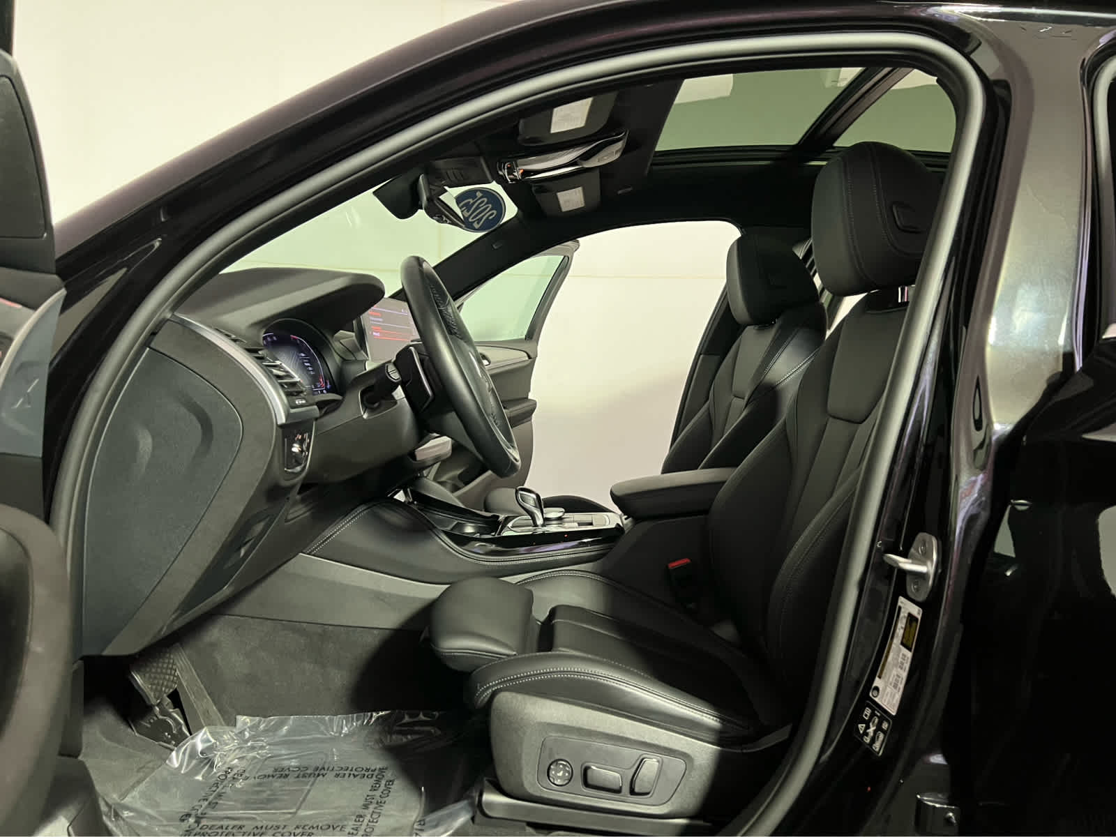 2025 BMW X4 xDrive30i