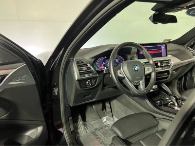 2025 BMW X4 xDrive30i