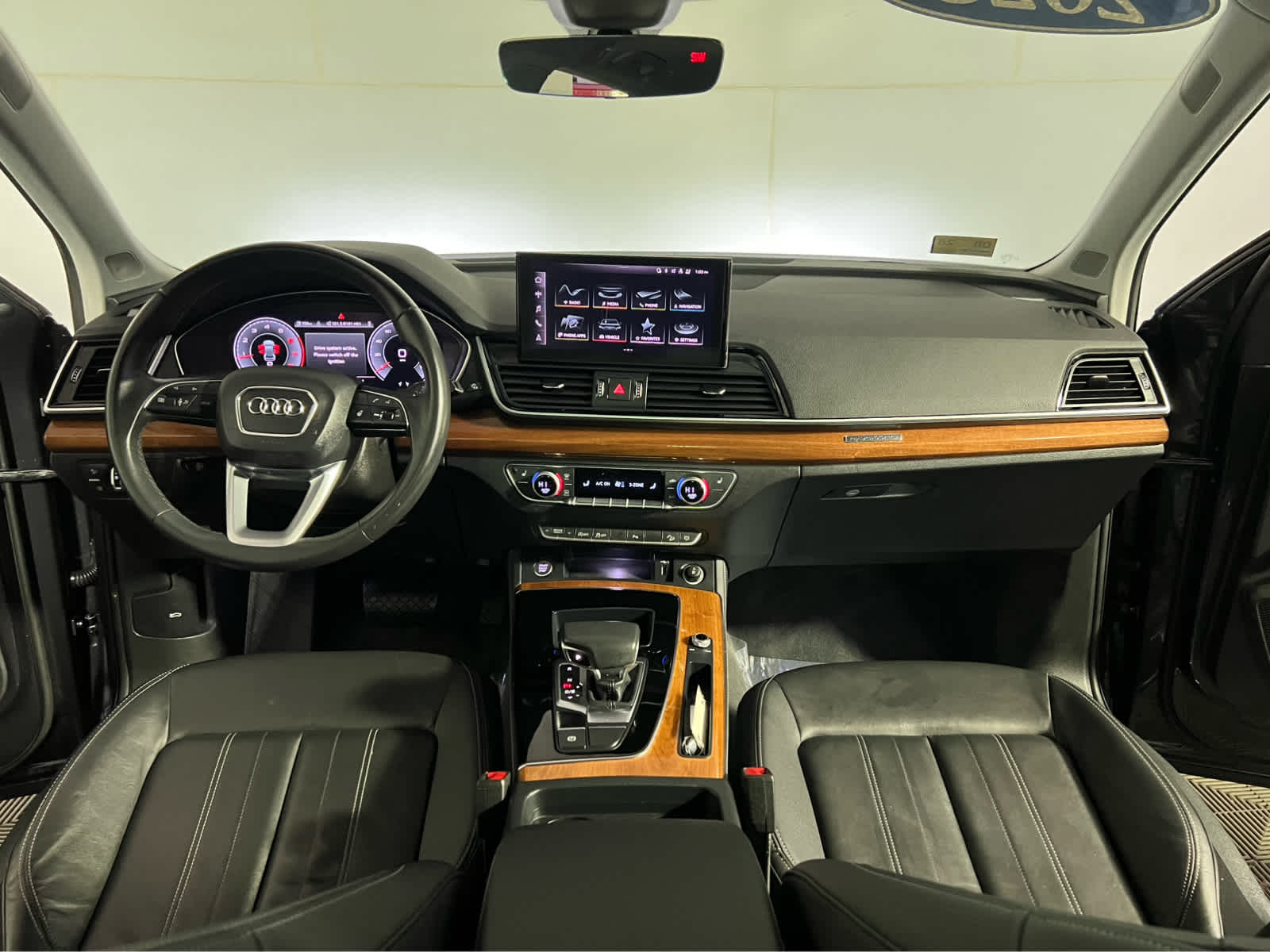 2023 Audi Q5 Premium Plus