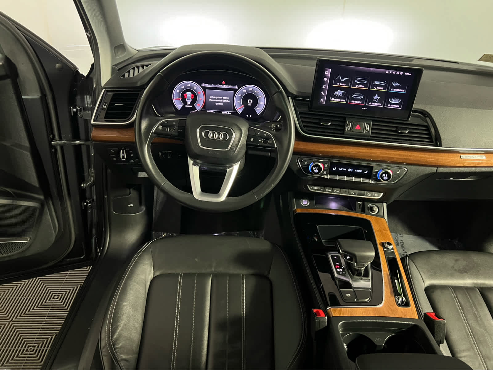 2023 Audi Q5 Premium Plus
