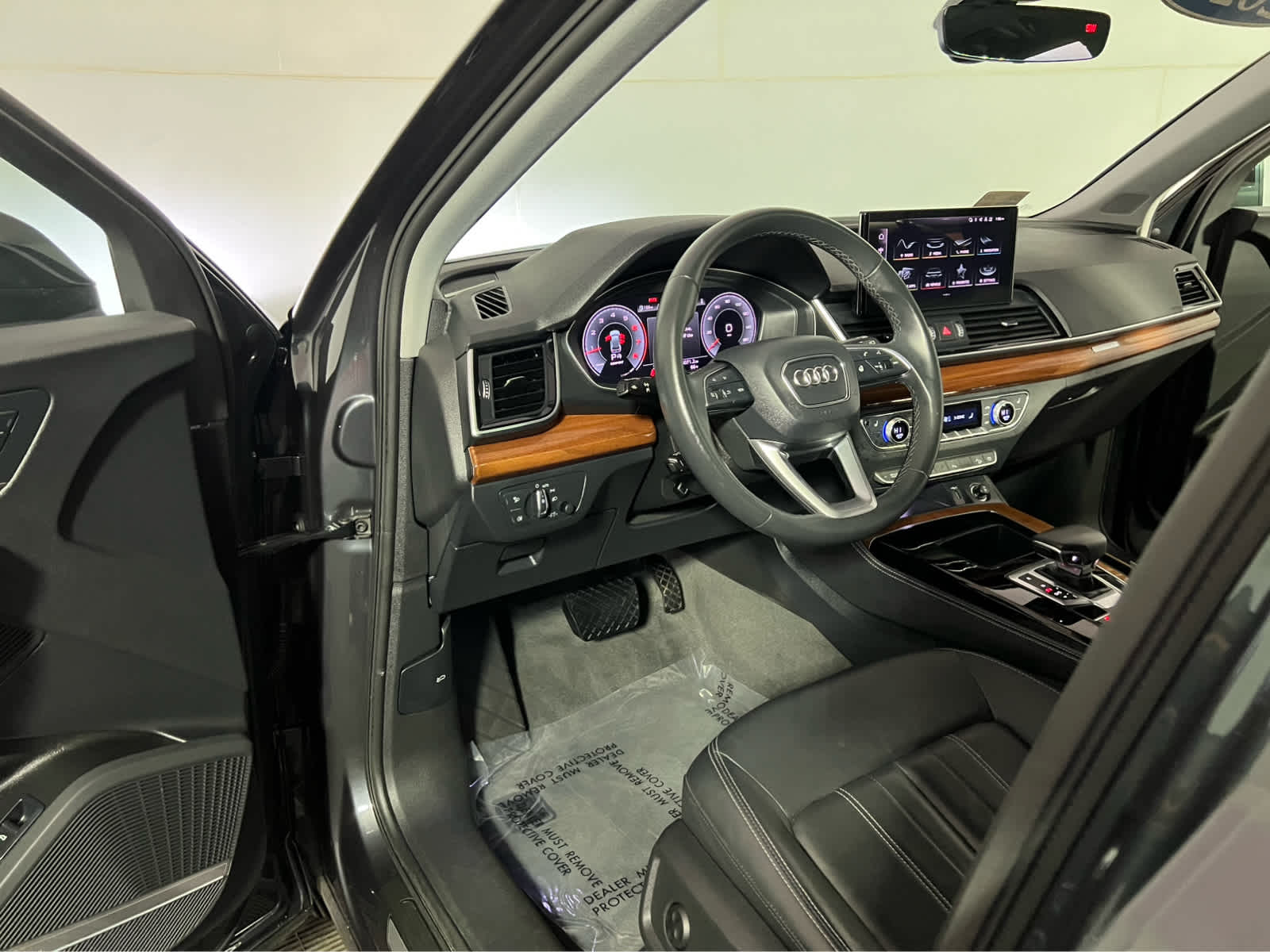 2023 Audi Q5 Premium Plus