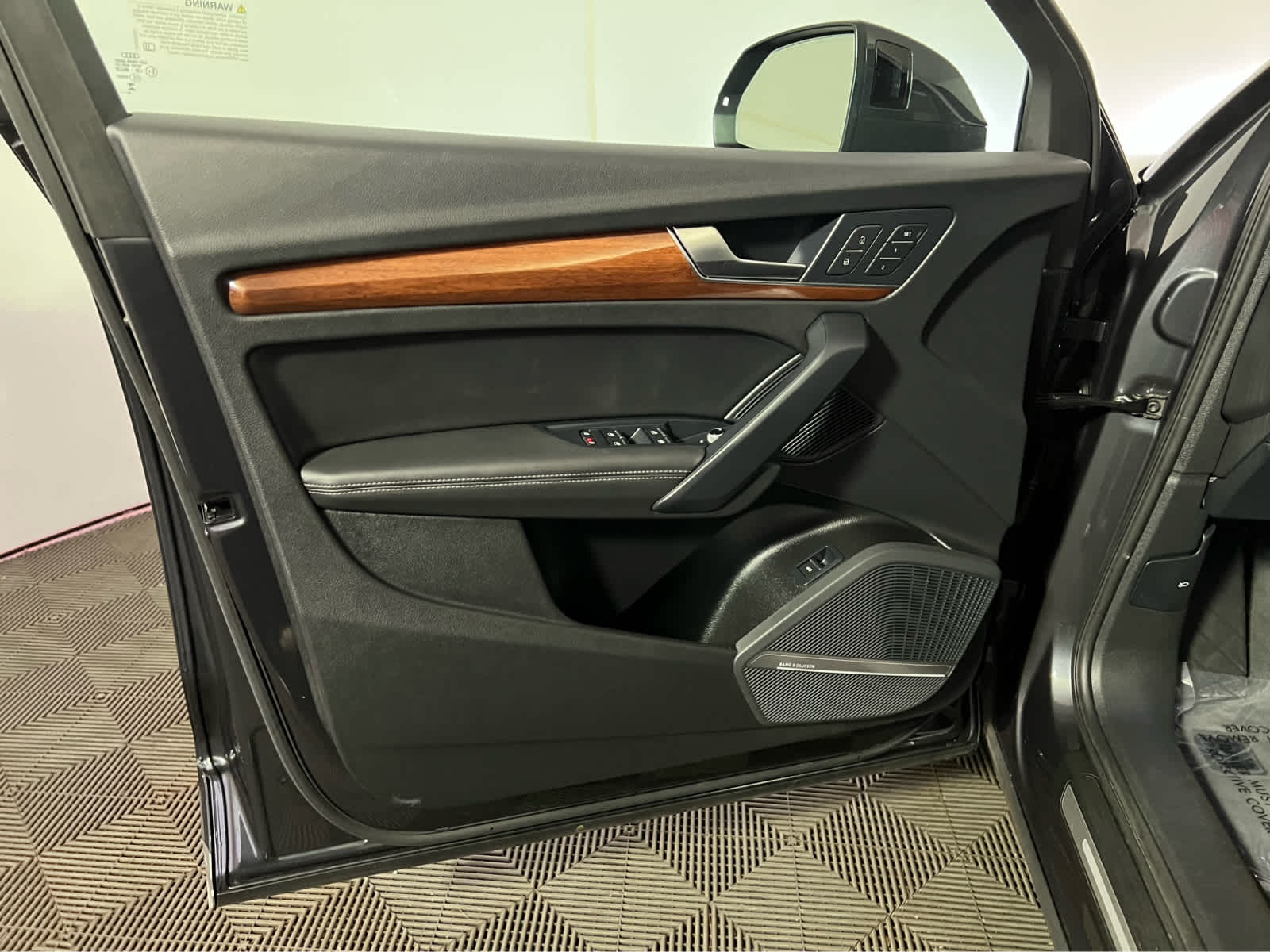 2023 Audi Q5 Premium Plus