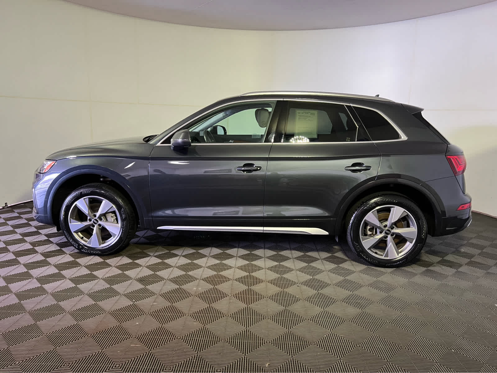 2023 Audi Q5 Premium Plus