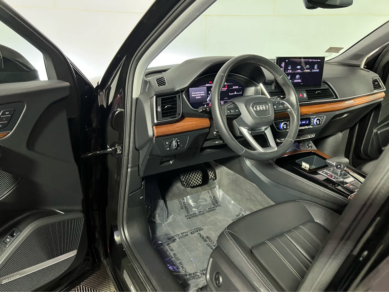 2023 Audi Q5 Premium Plus