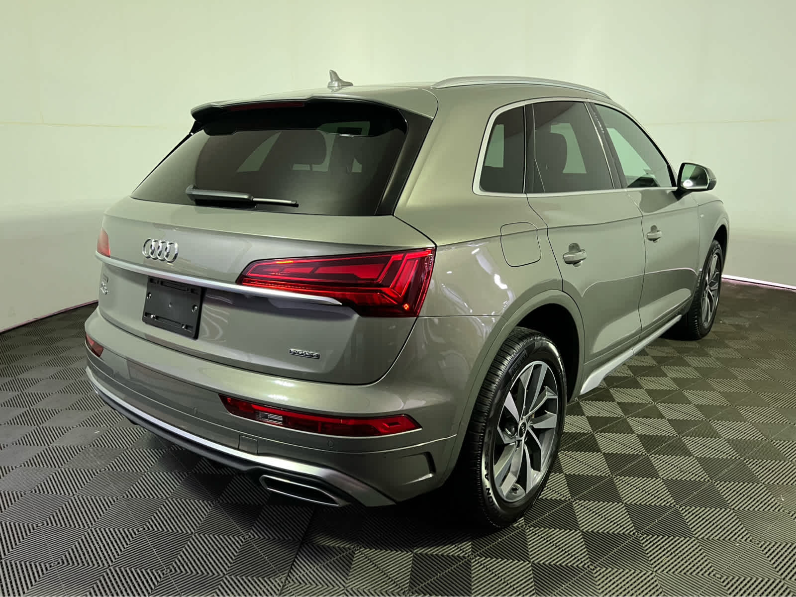2023 Audi Q5 S line Premium Plus