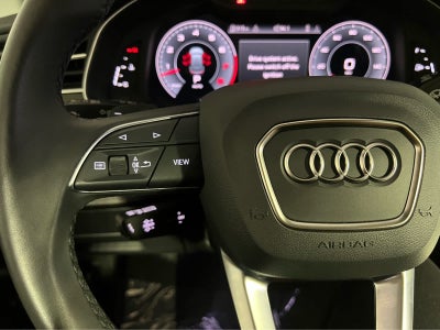 2023 Audi Q8 Premium Plus