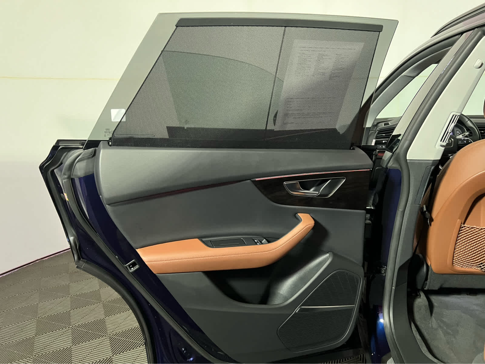 2023 Audi Q8 Premium Plus