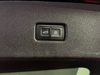 2023 Audi Q8 Premium Plus