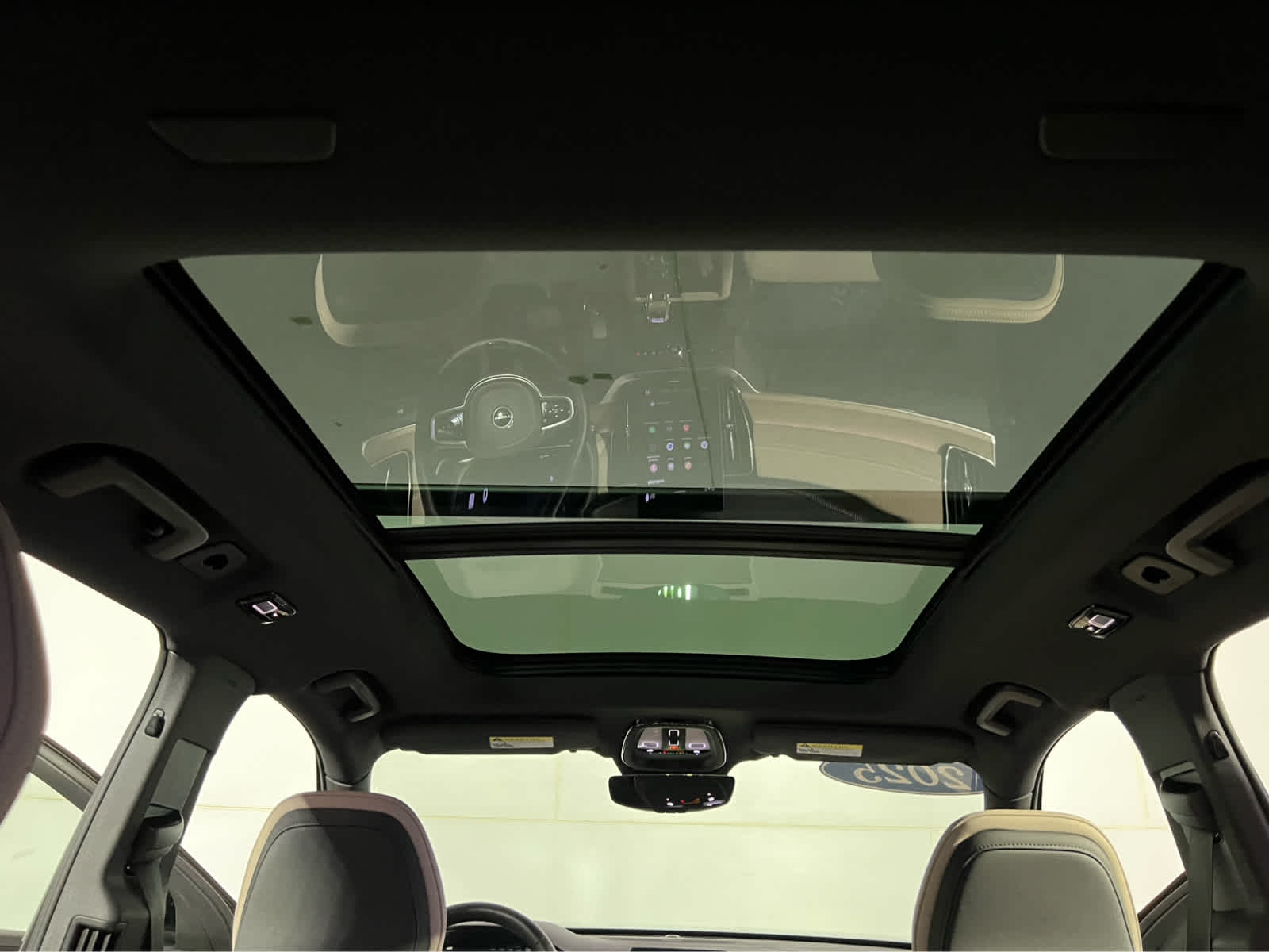 2025 Volvo XC90 Plus