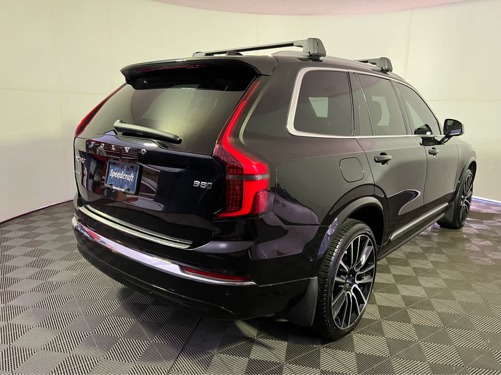 2025 Volvo XC90 Plus