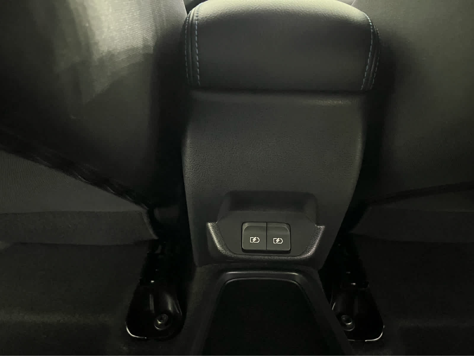 2023 Nissan LEAF S