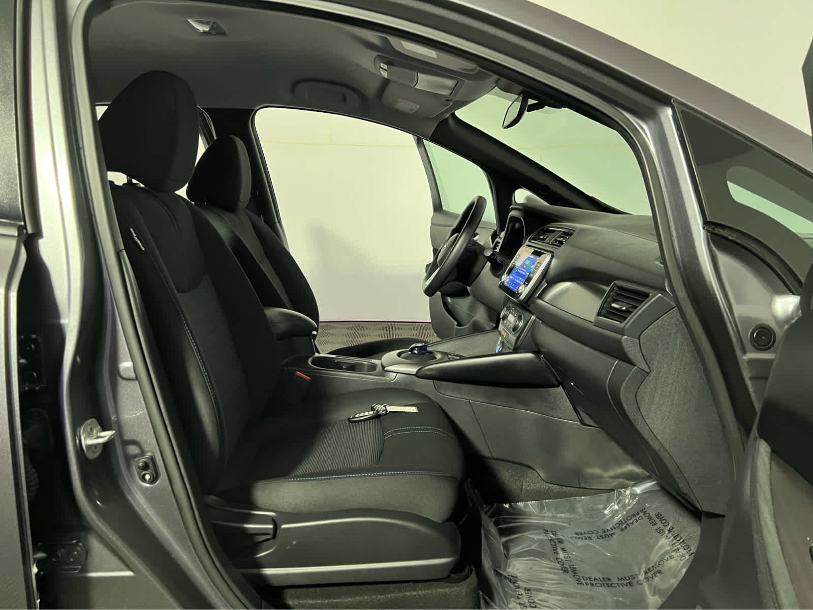 2023 Nissan LEAF S
