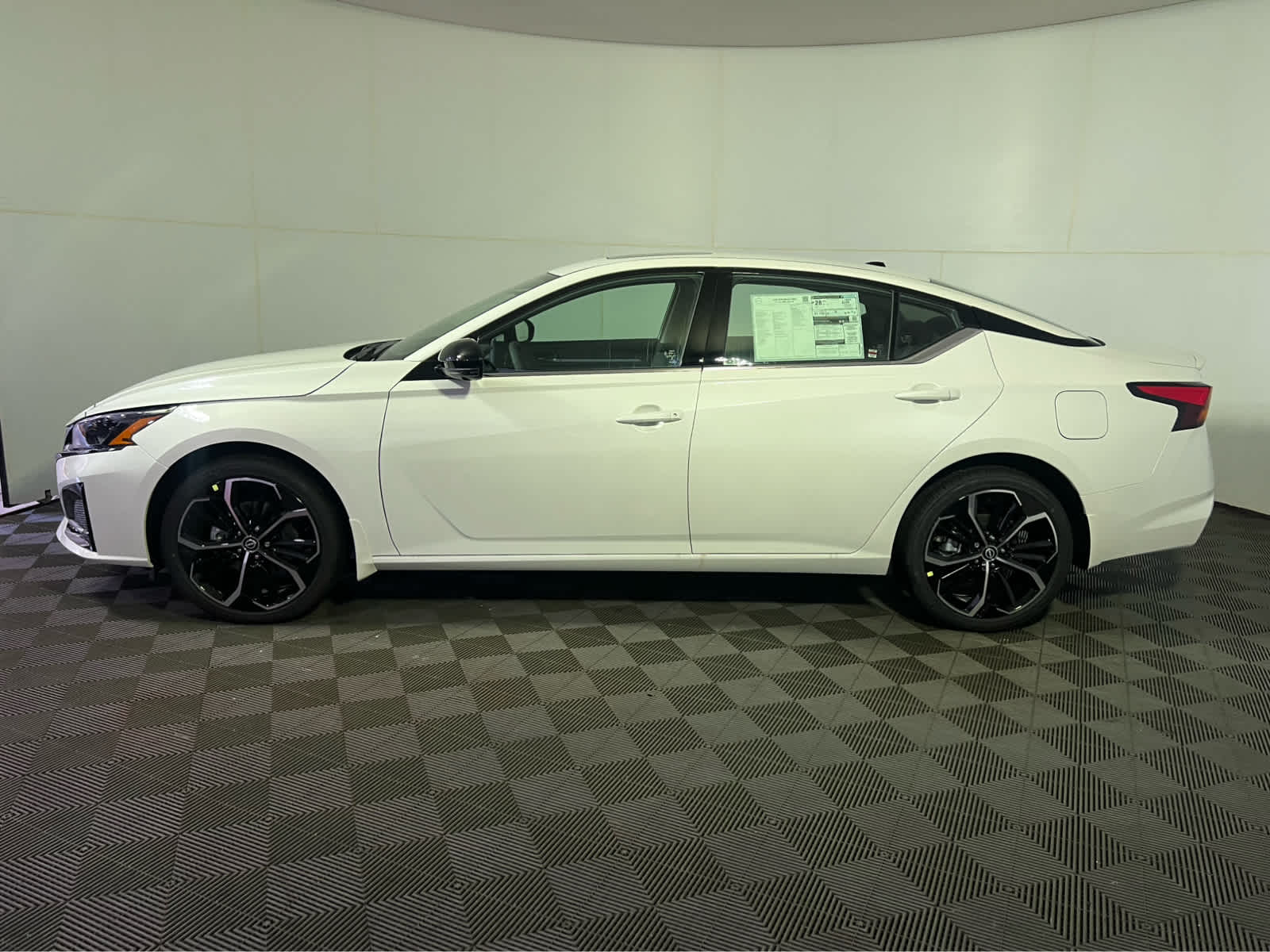 2026 Nissan Altima SR