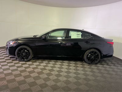 2026 Nissan Altima SR Midnight Edition®