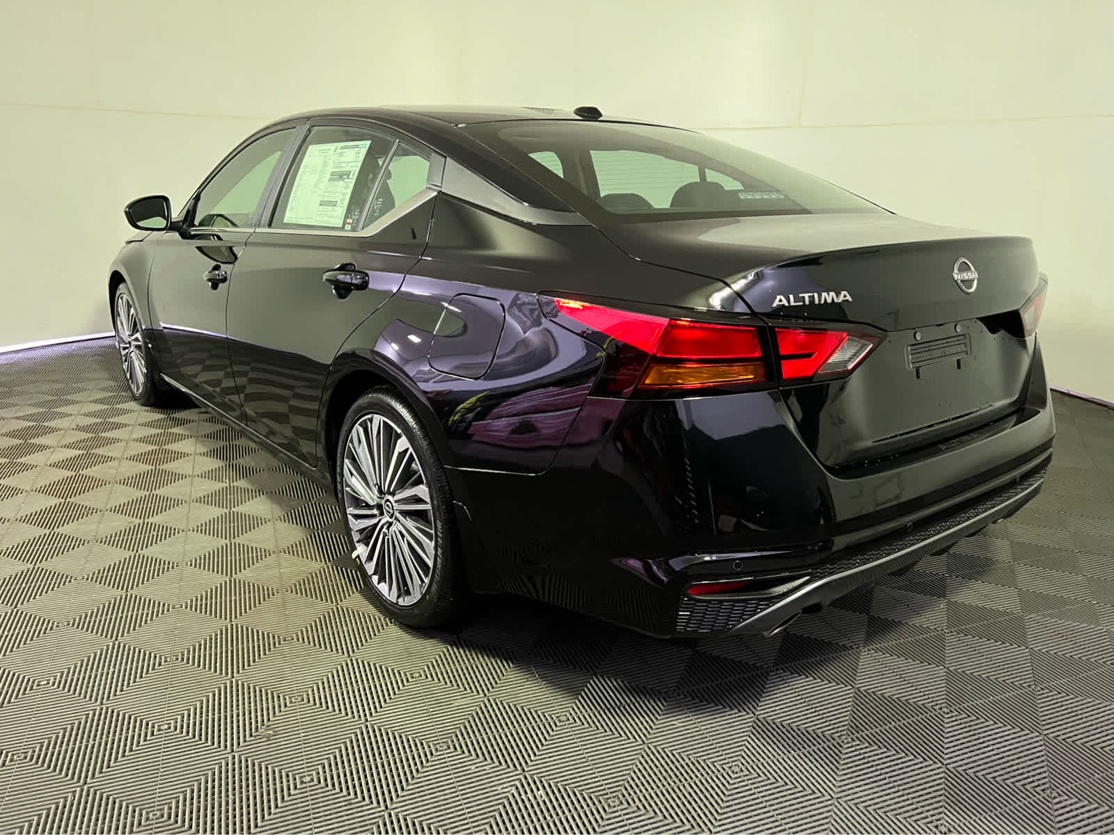 2026 Nissan Altima SV