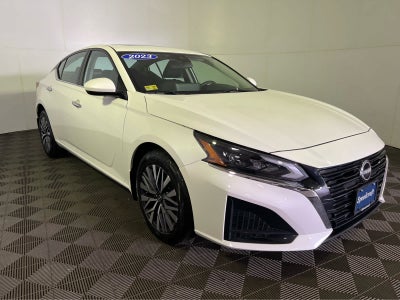 2023 Nissan Altima SV