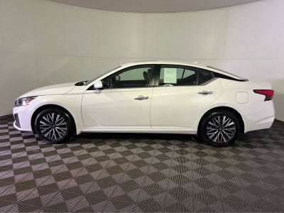 2023 Nissan Altima SV