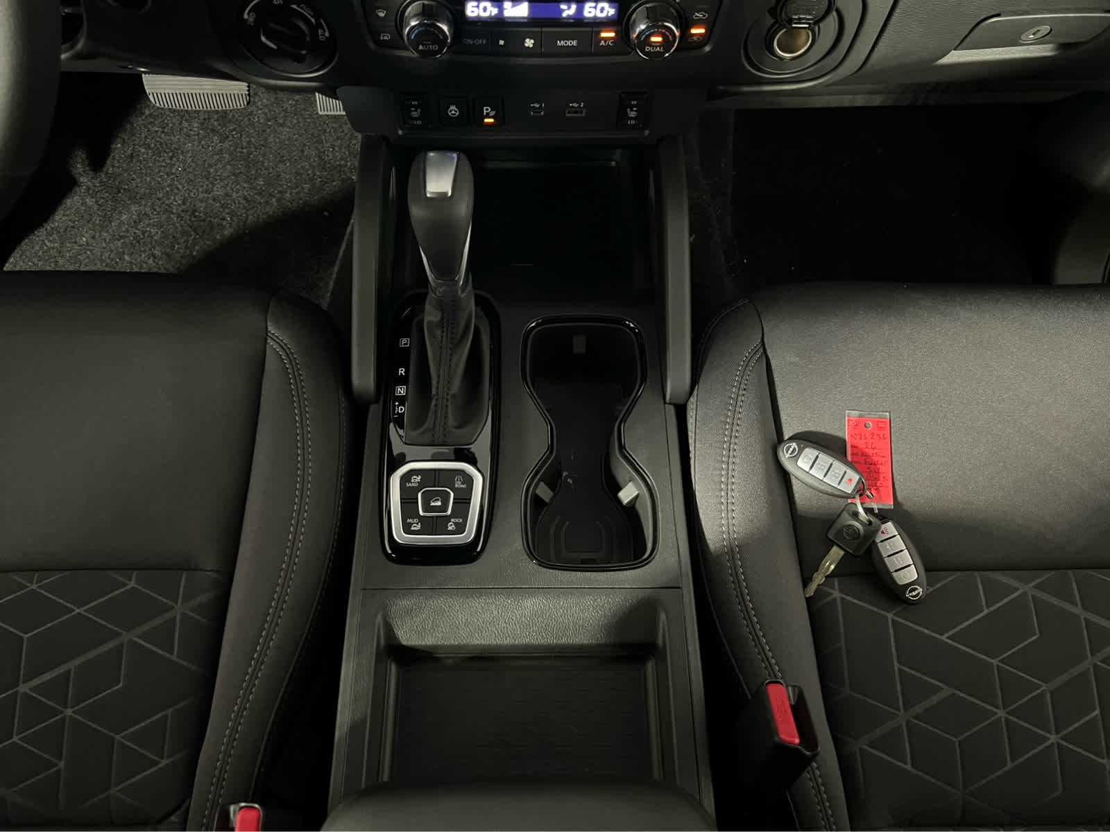 2026 Nissan Frontier Crew Cab SV