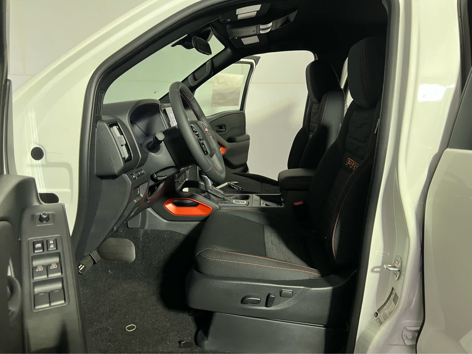 2027 Nissan Frontier Crew Cab PRO-4X®