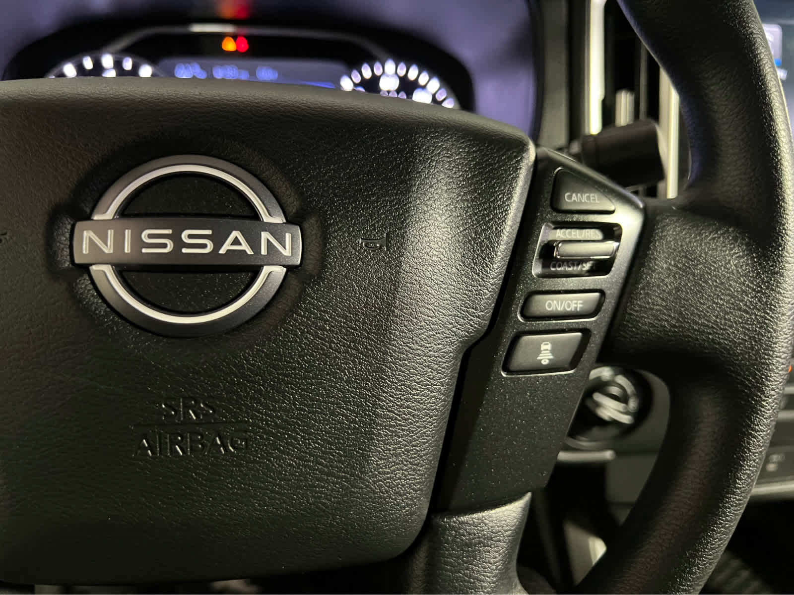 2025 Nissan Frontier Crew Cab SV
