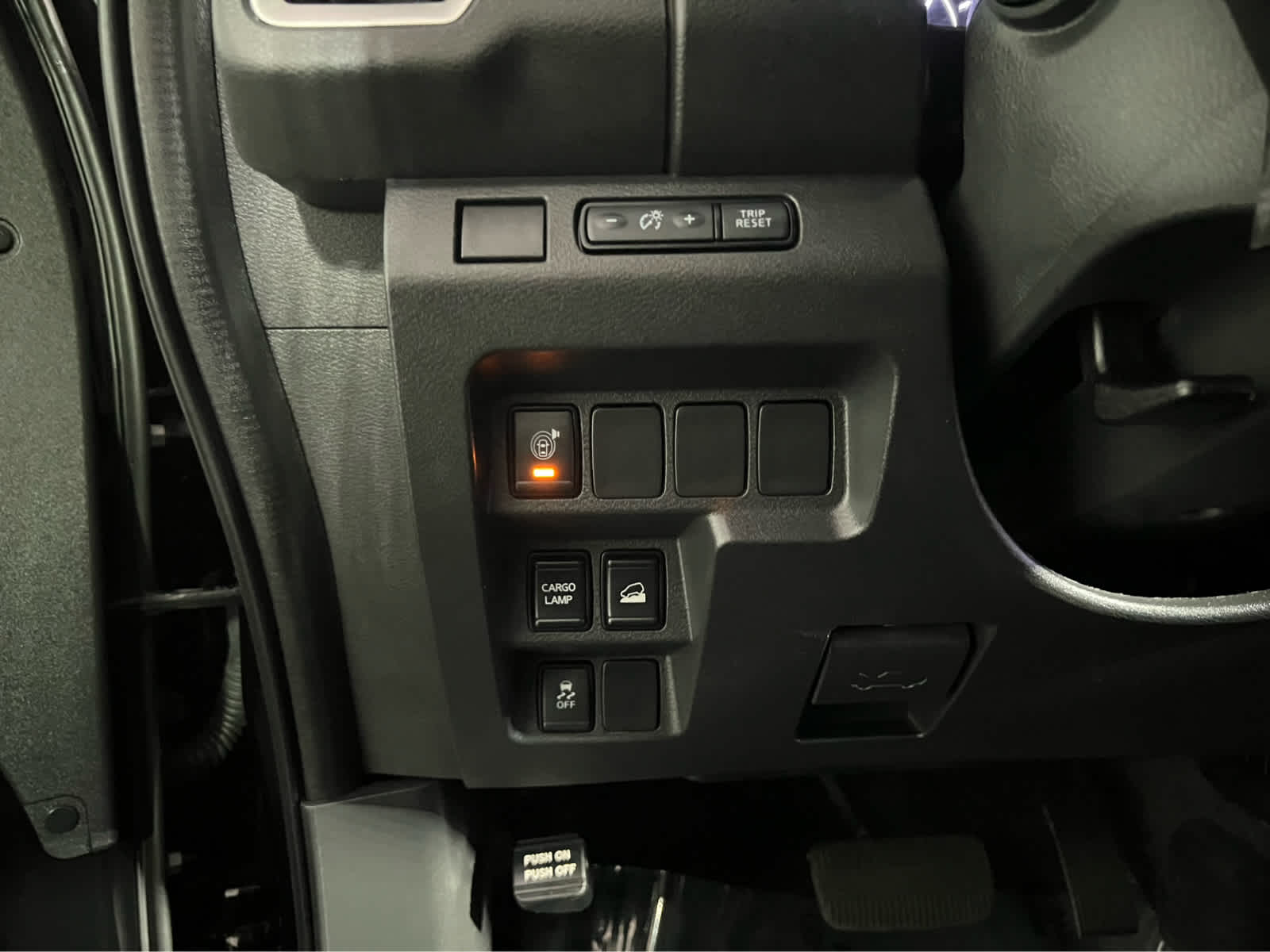 2025 Nissan Frontier Crew Cab SV