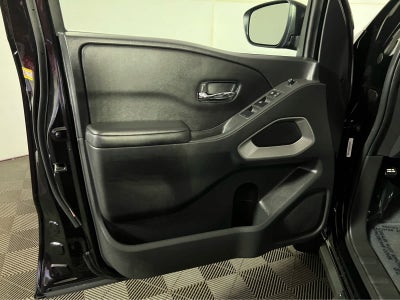 2025 Nissan Frontier Crew Cab SV
