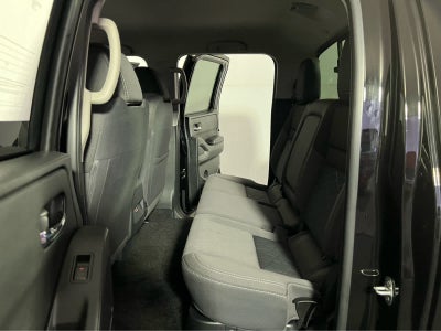 2025 Nissan Frontier Crew Cab SV