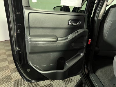 2025 Nissan Frontier Crew Cab SV