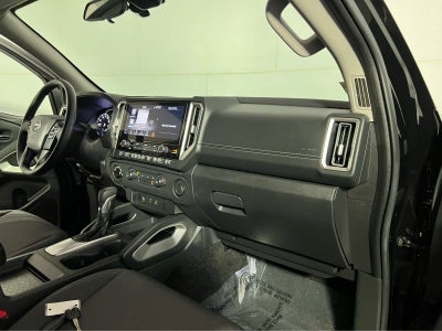 2025 Nissan Frontier Crew Cab SV