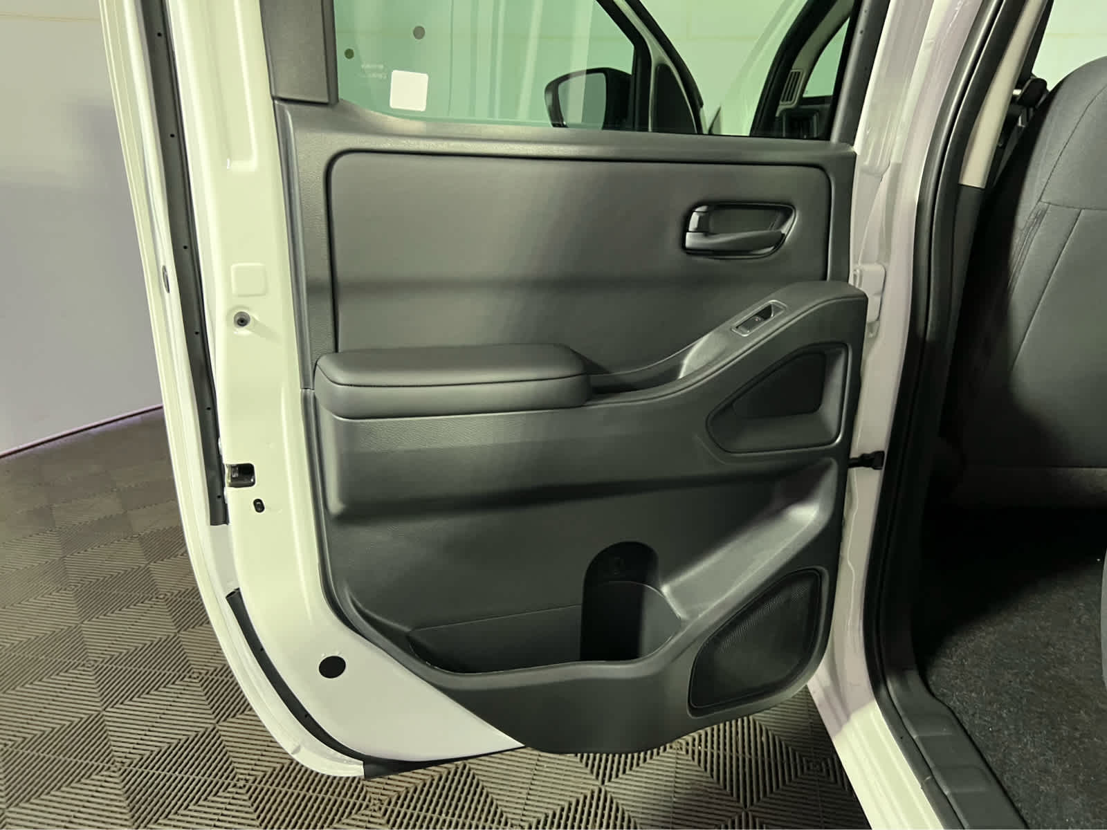 2026 Nissan Frontier Crew Cab S