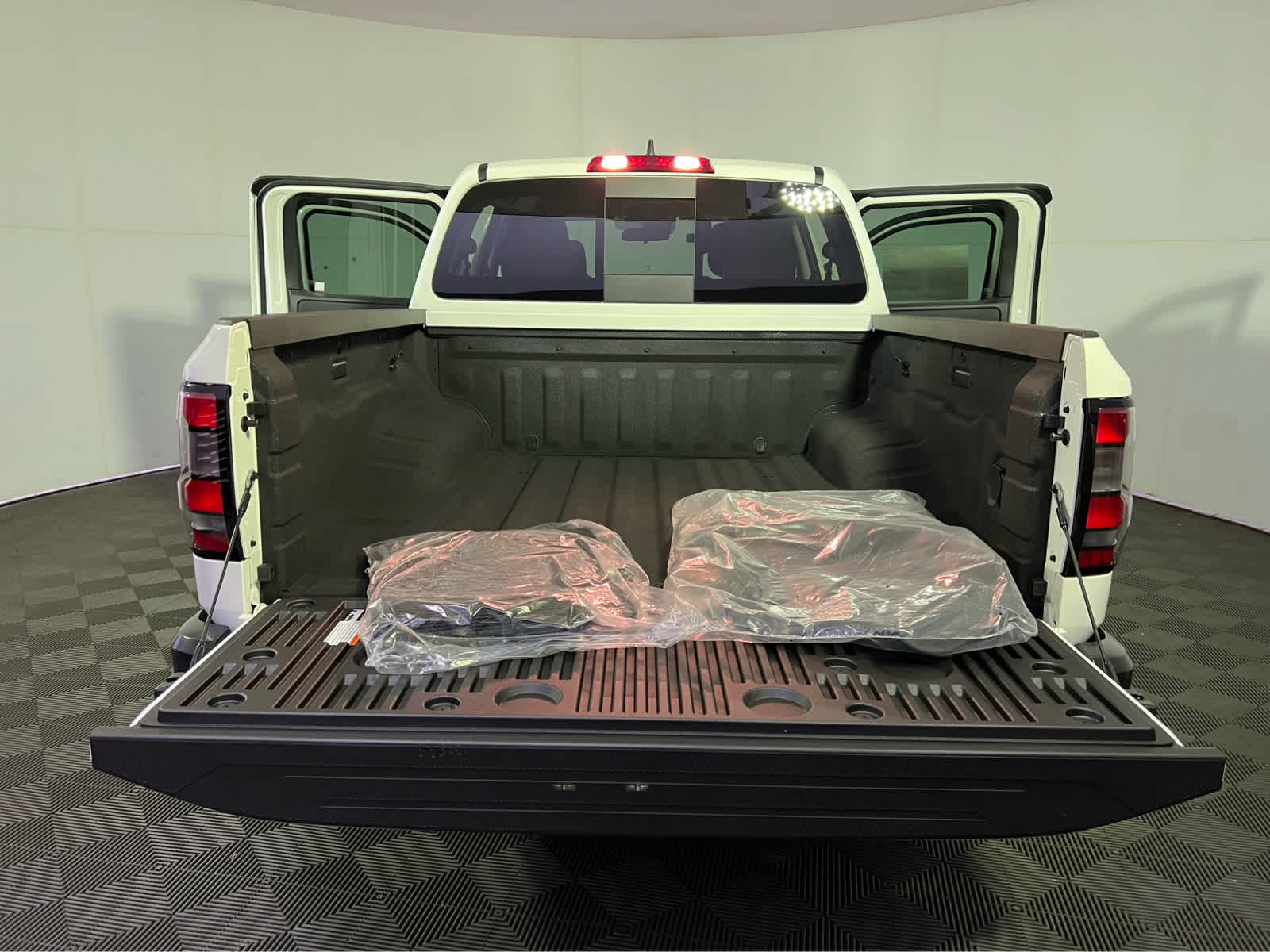 2026 Nissan Frontier Crew Cab S