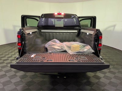 2027 Nissan Frontier Crew Cab SV