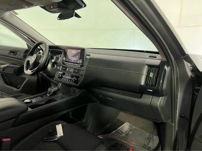 2023 Nissan Pathfinder S